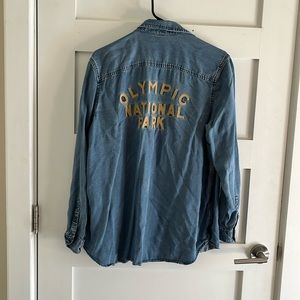 Eddie Bauer button up jean shirt "Olympic National Park" on back